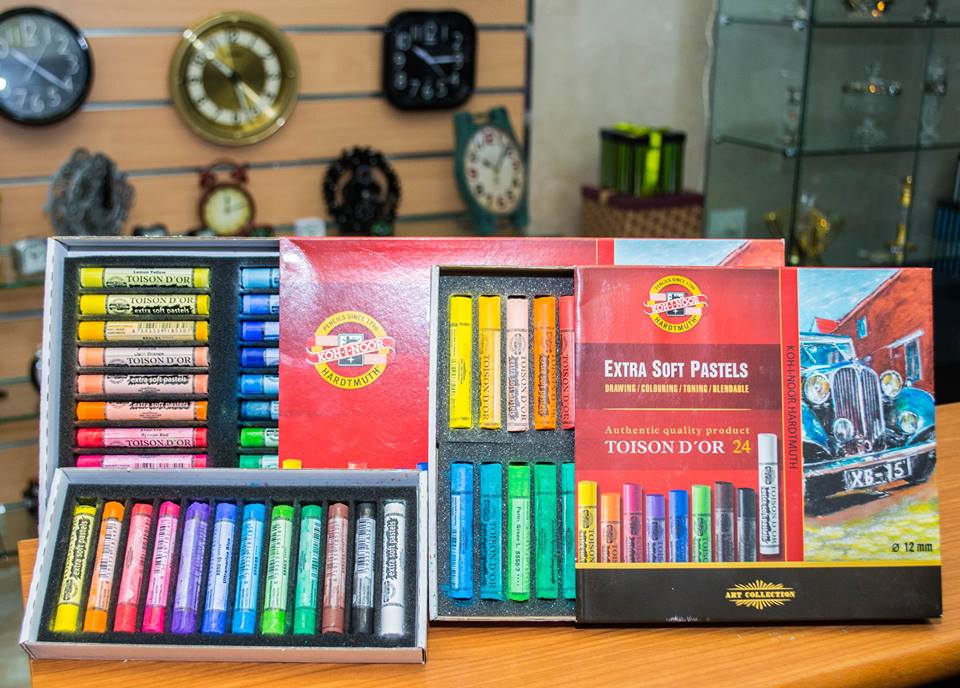 set of artists´ extra soft pastels 8552 12