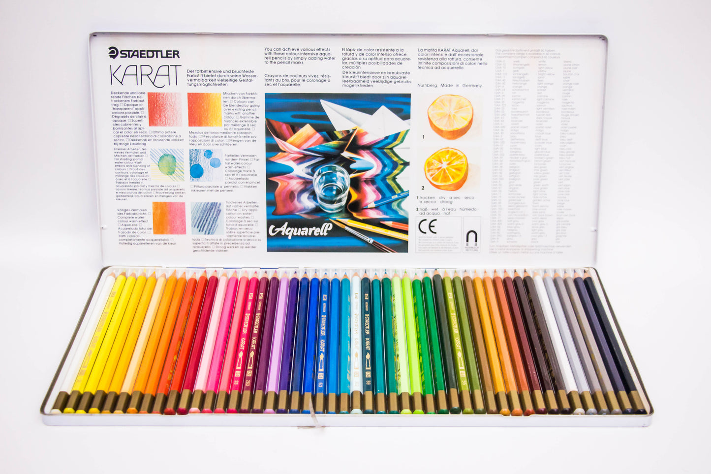 Set of 24 aquarelle coloured pencils