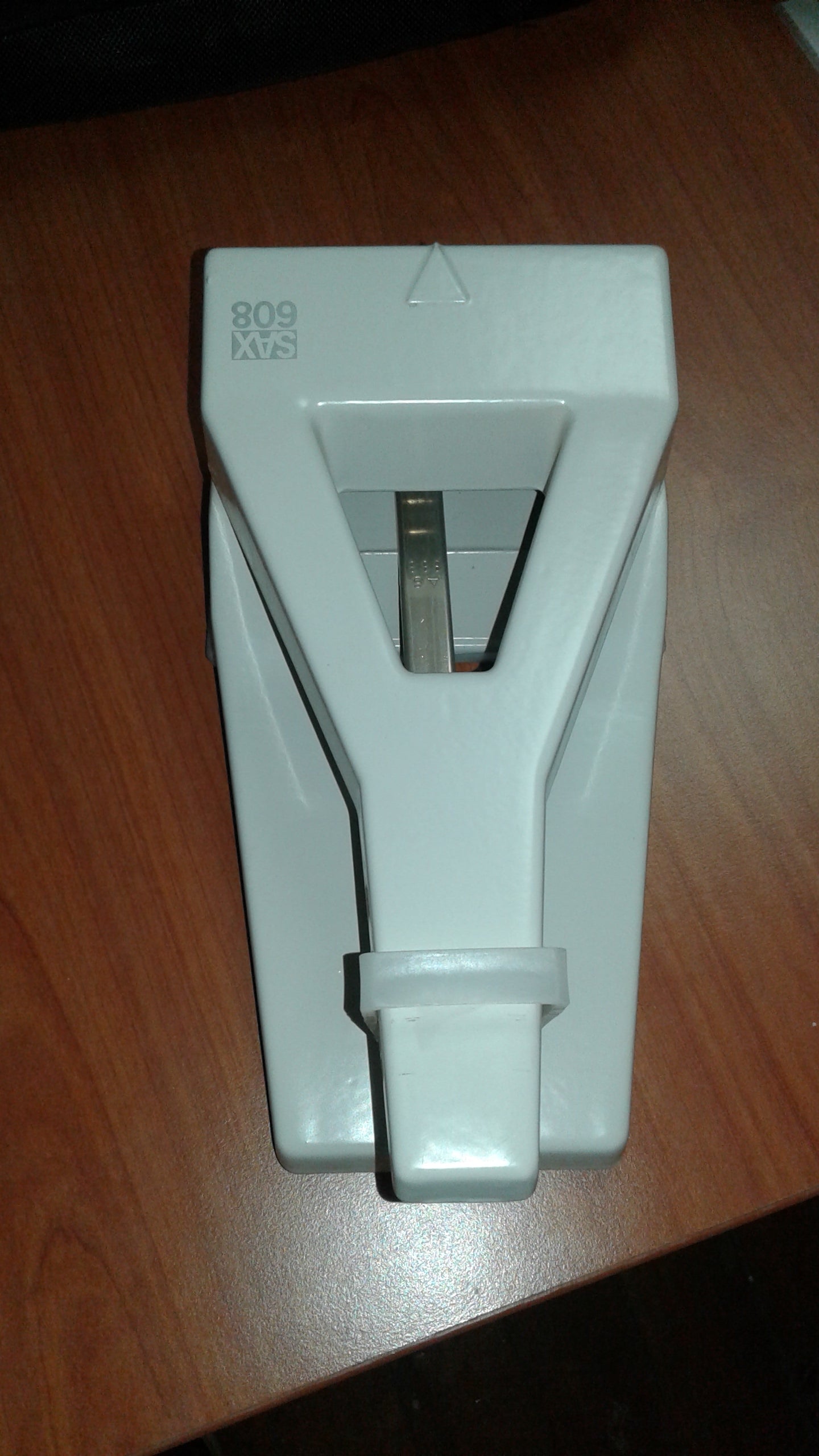 Heavy Duty Stapler No. 608 (60 sheets)