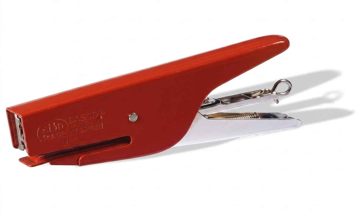 Delta Plier Stapler (15 sheets)